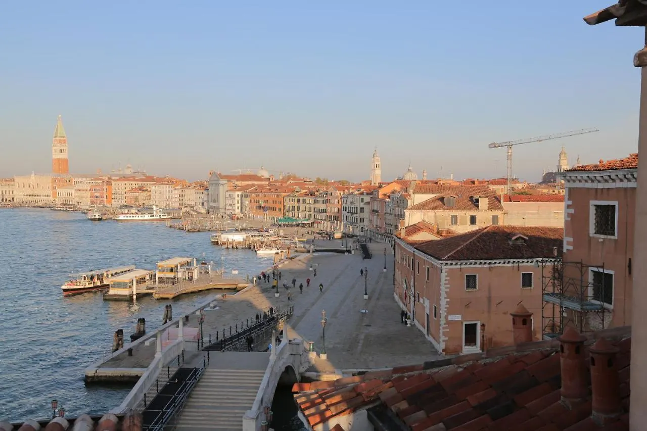 Hotel Bucintoro Venice