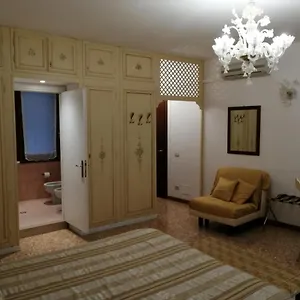 ** Ξενοδοχείο Orion Ιταλία