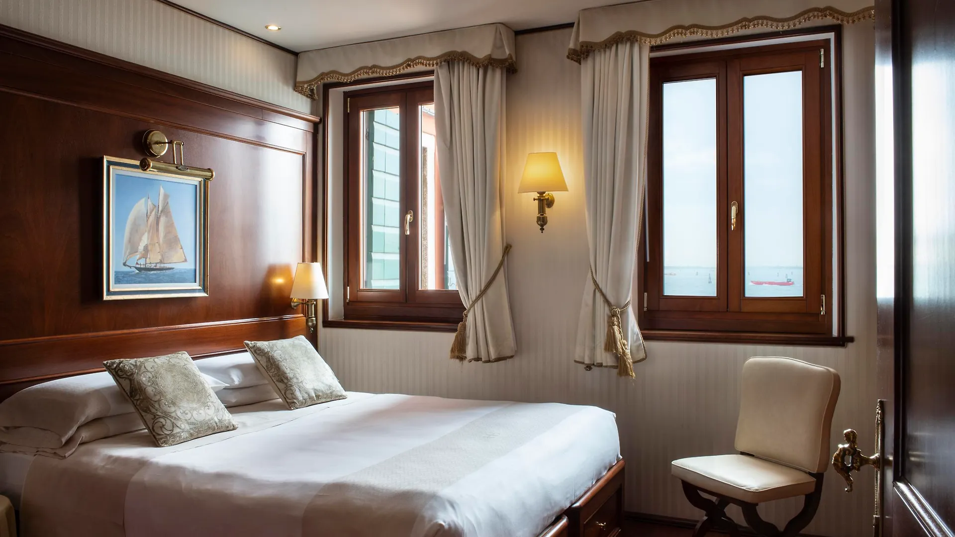 Hotel Bucintoro Venedik